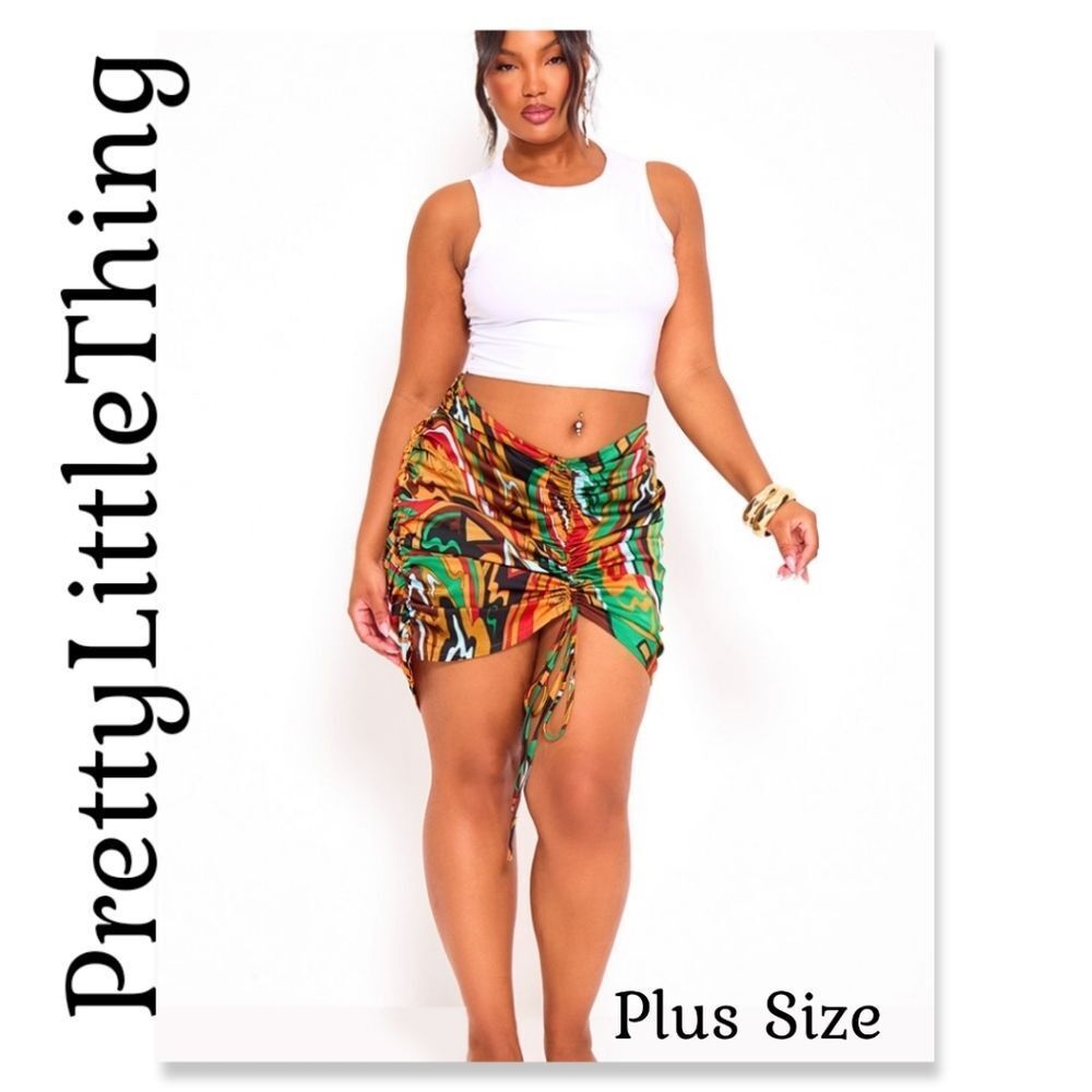 NWT PrettyLittleThing Plus Multi Abstract Print Ruched Front Skirt